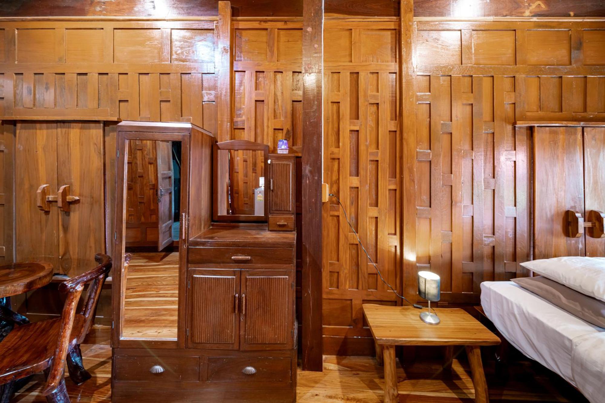 Athithara Homestay Аюттхая Экстерьер фото
